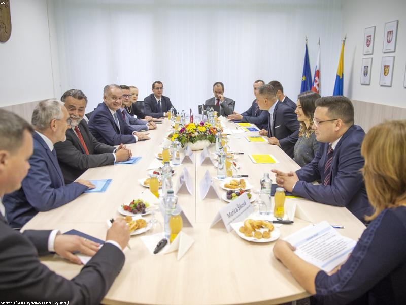 Prezident sovrini uchun “Ilg‘or muhandislik maktabi” milliy tanlovi o‘tkaziladi.